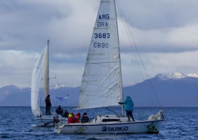 Regata de vela día de la Armada Argentina en club náutico AFASyN
